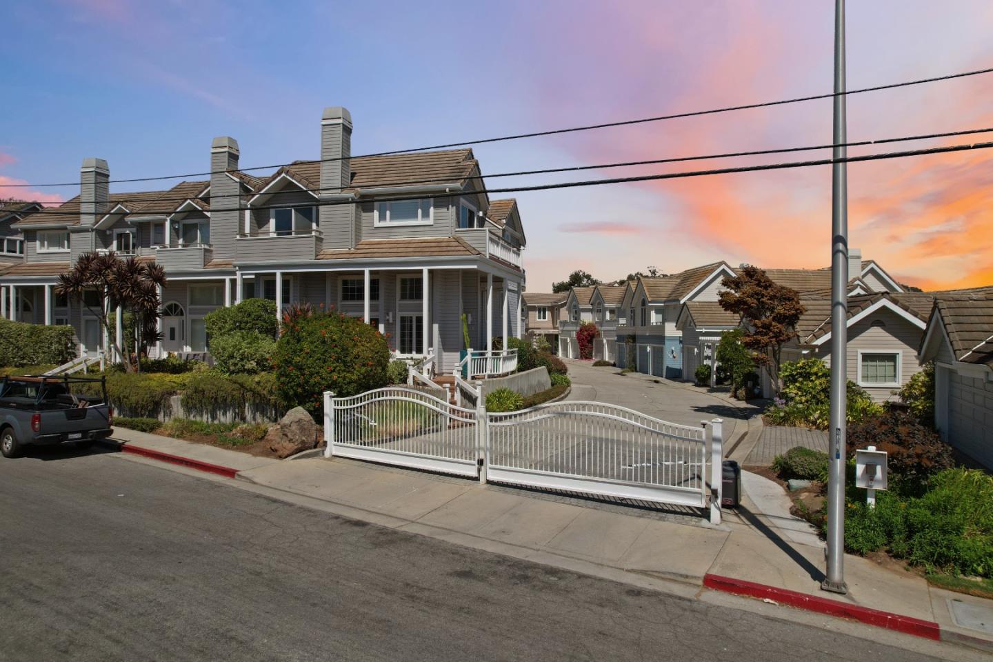 160 Frederick Street