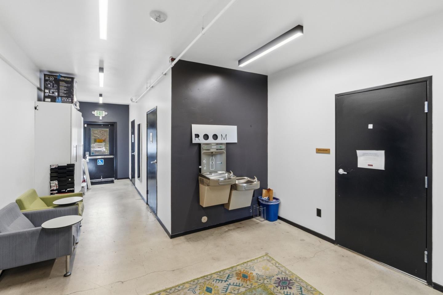 4746 Soquel Drive