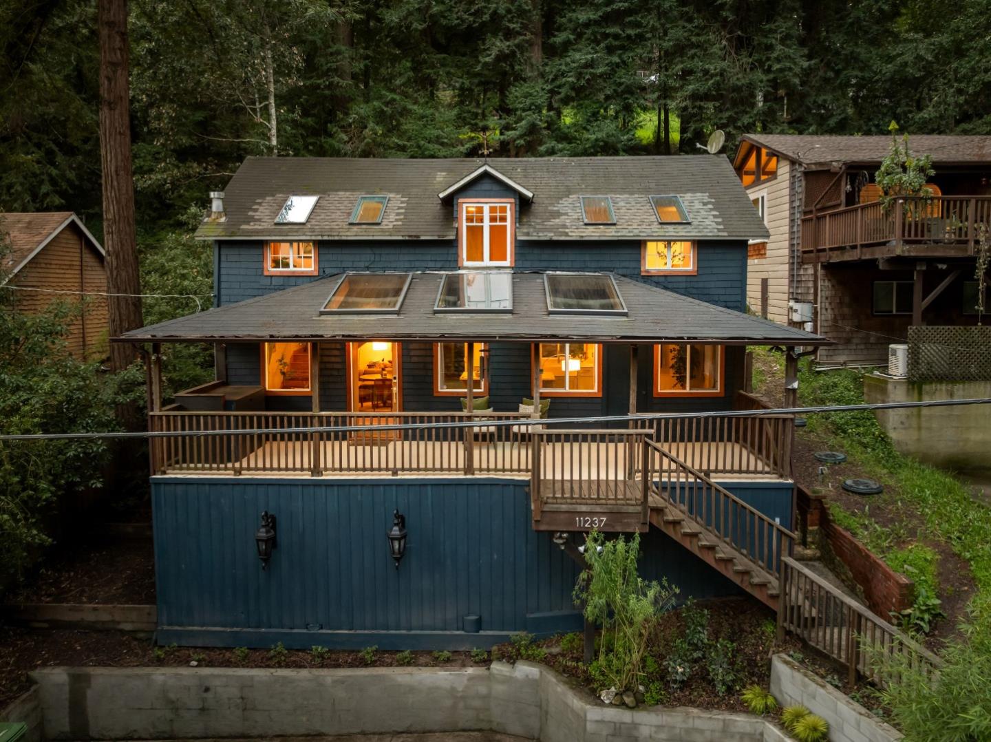 11237 Highway 9