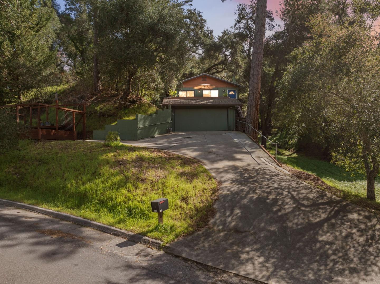 641 Marion Avenue