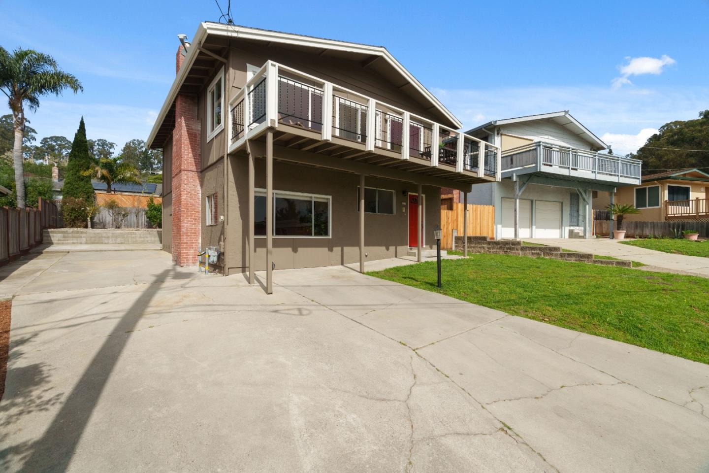 5493 Ball Drive