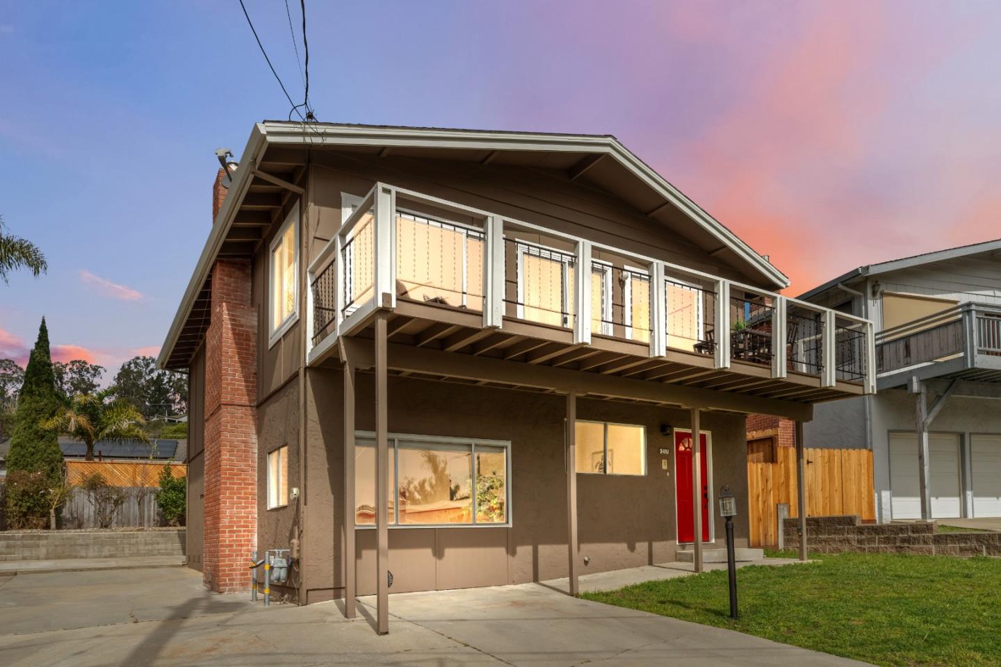 5493 Ball Drive