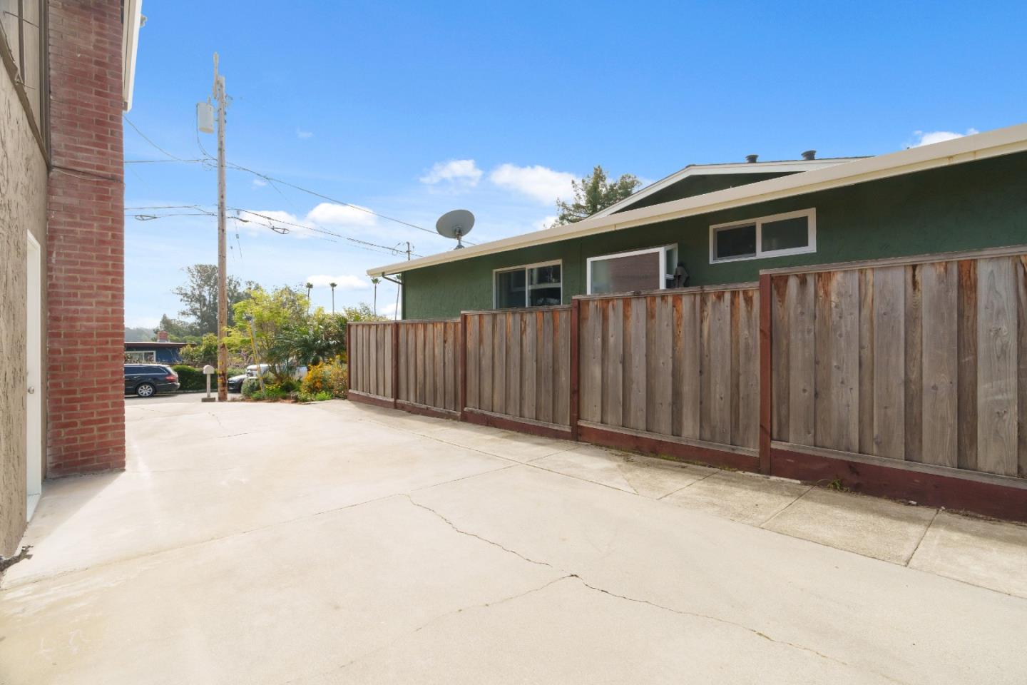5493 Ball Drive
