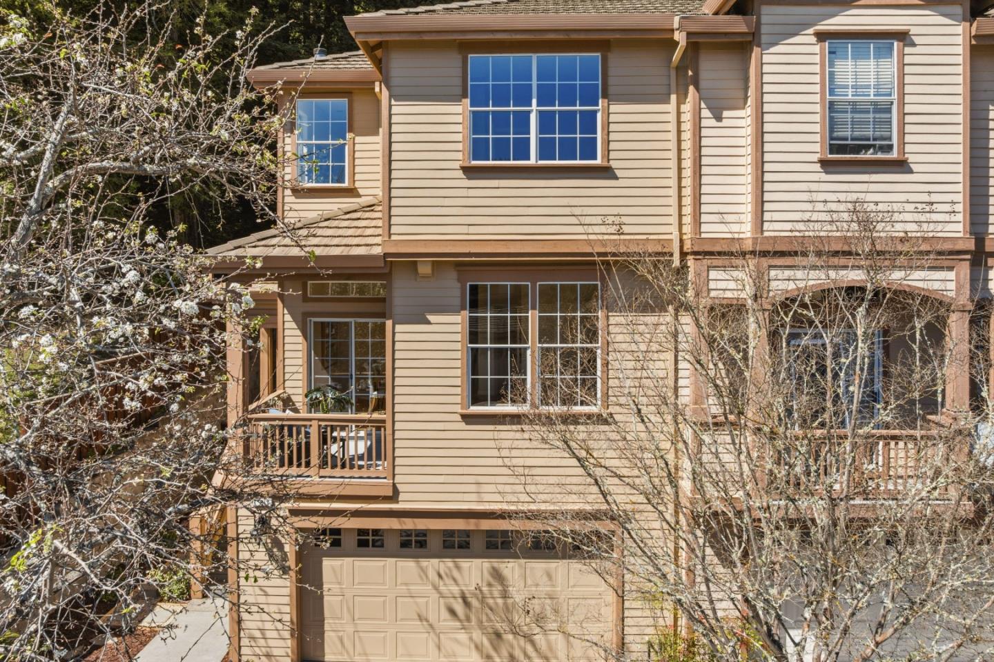 101 Woodhill Drive