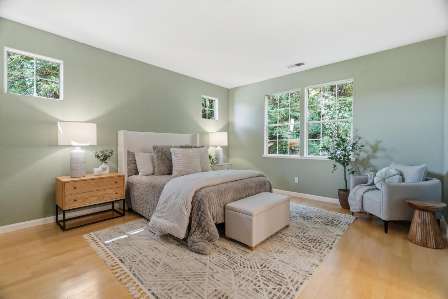 101 Woodhill Drive