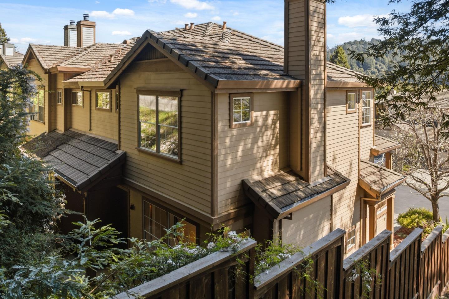 101 Woodhill Drive