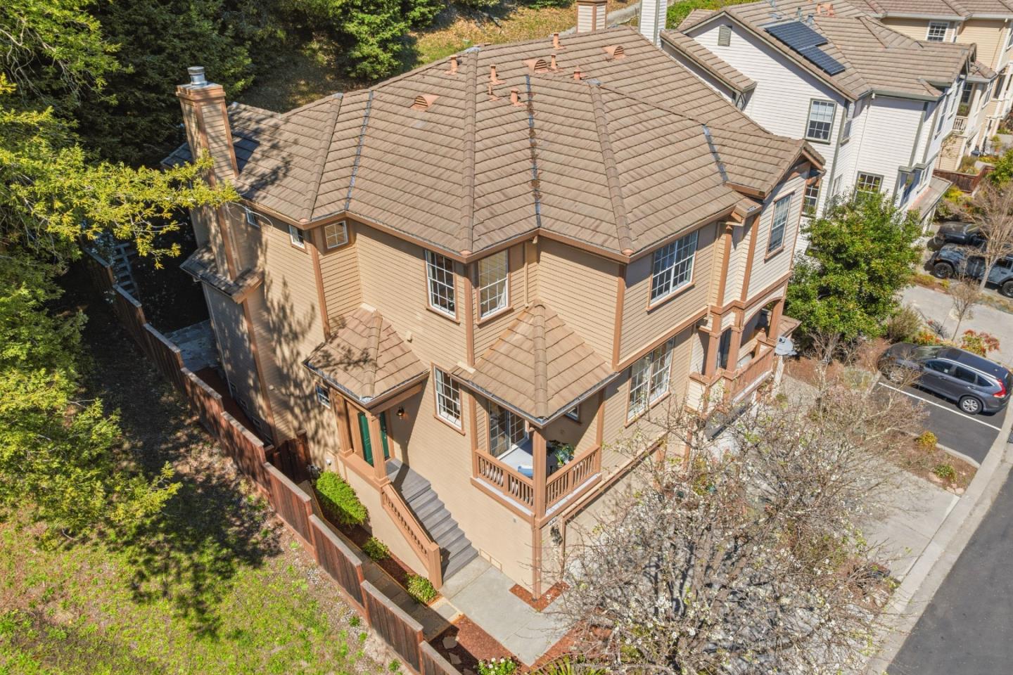 101 Woodhill Drive