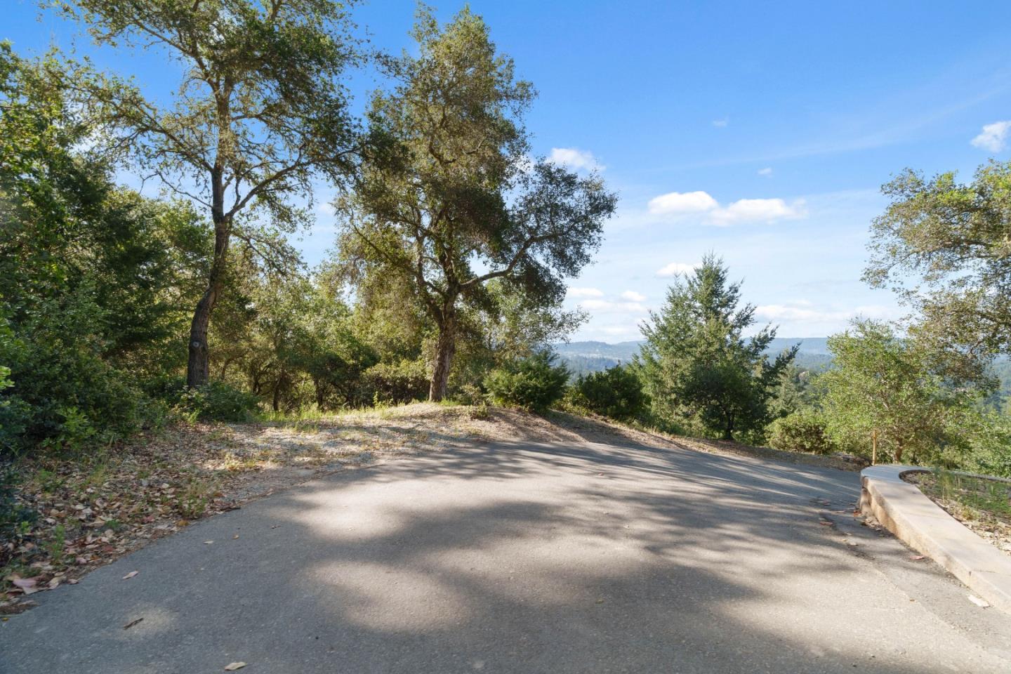 1380 Weston Ridge Road