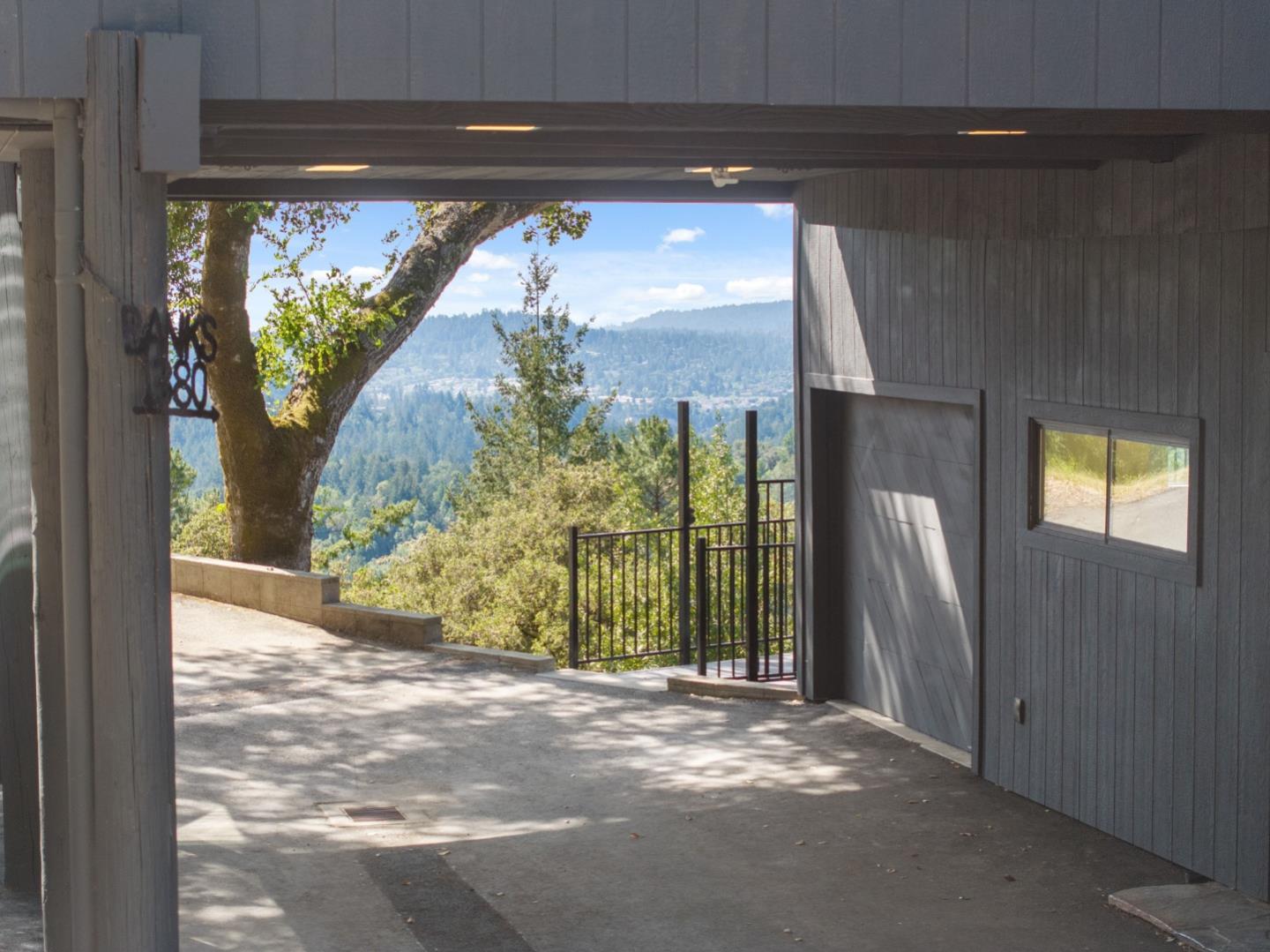 1380 Weston Ridge Road