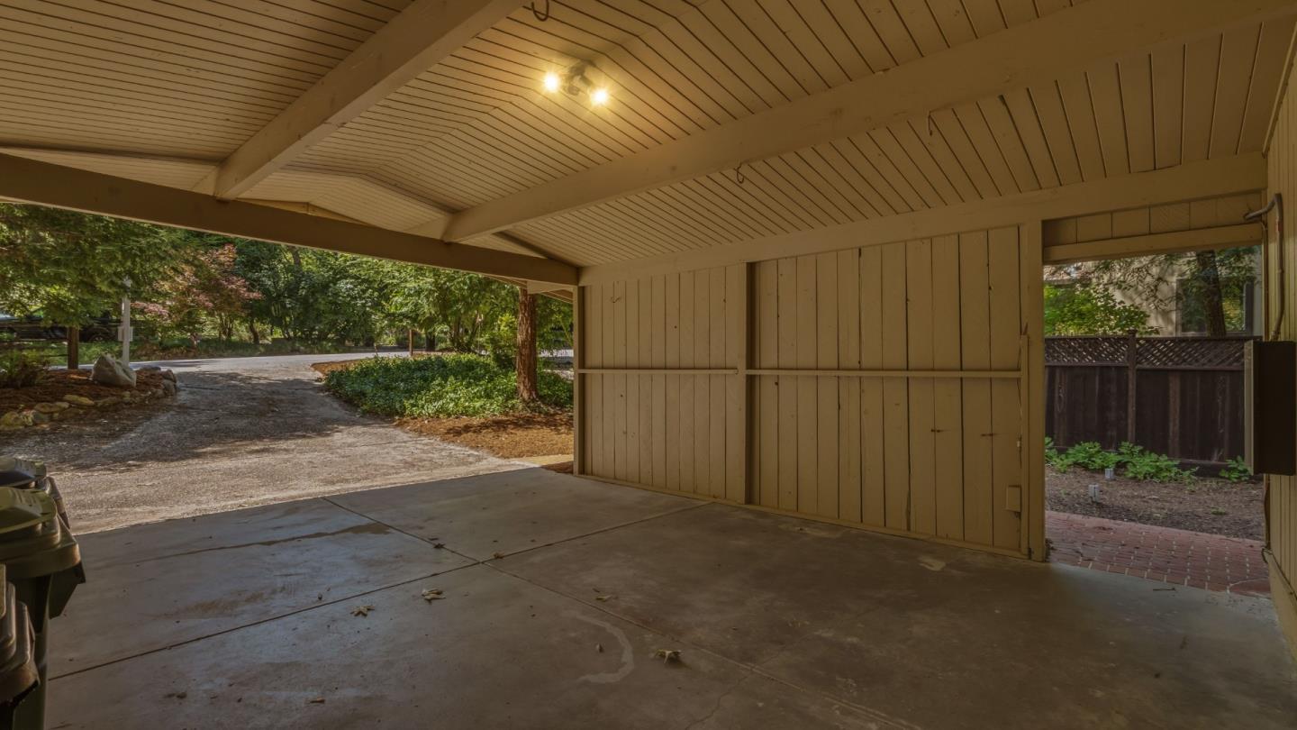 15740 Forest Hill Drive