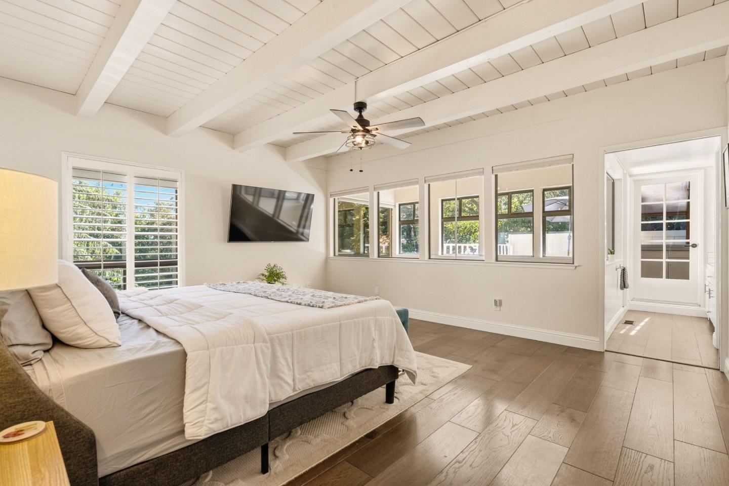 22443 Tim Tam CT