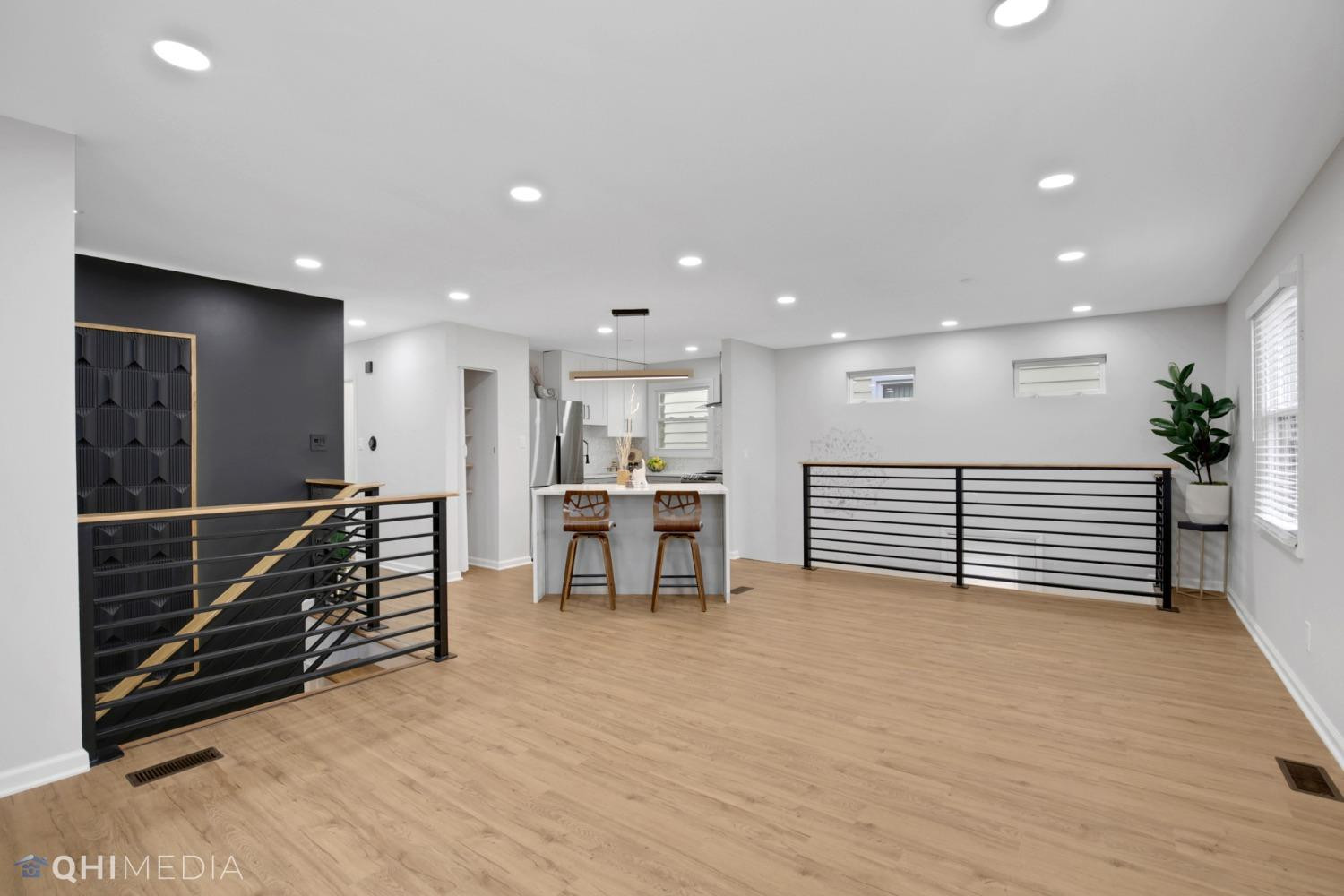 4421 Arbutus Lane