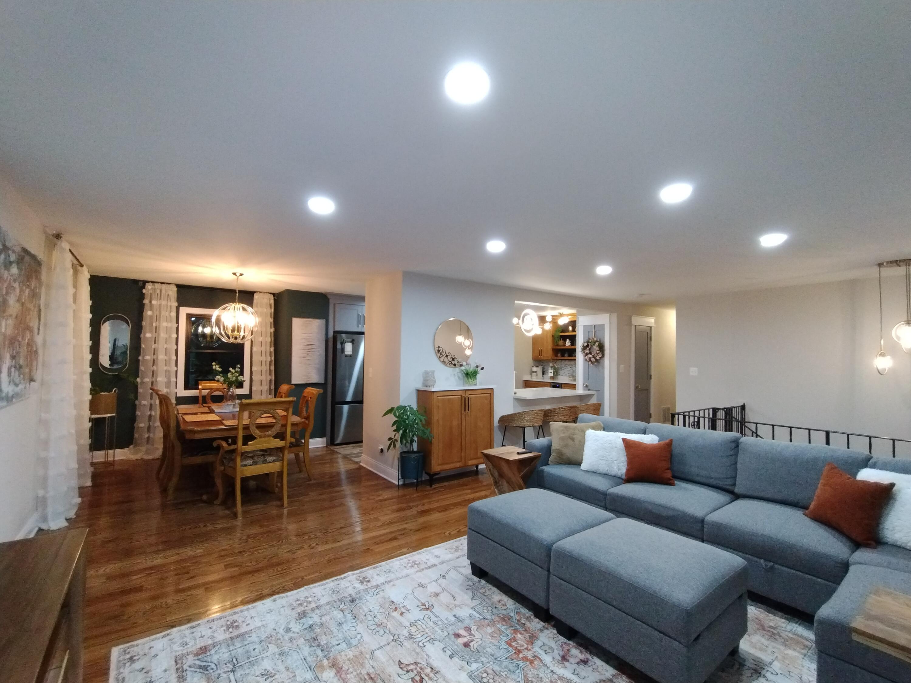 6921 Lindberg Avenue