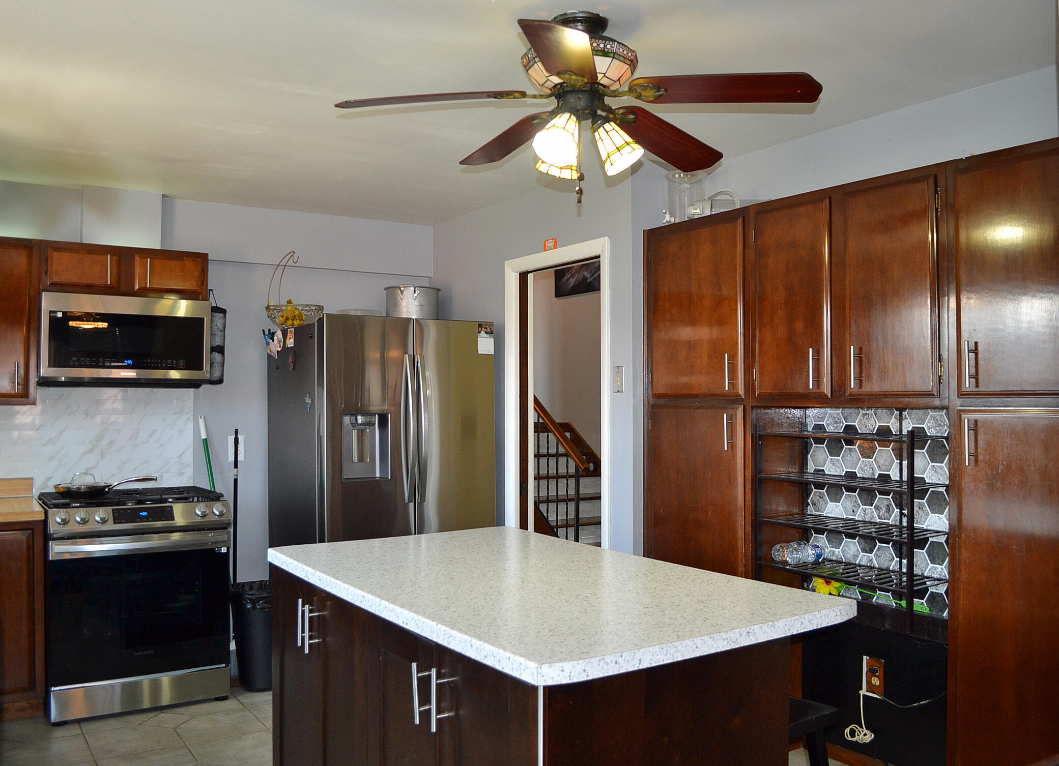 2046 Azalea Drive