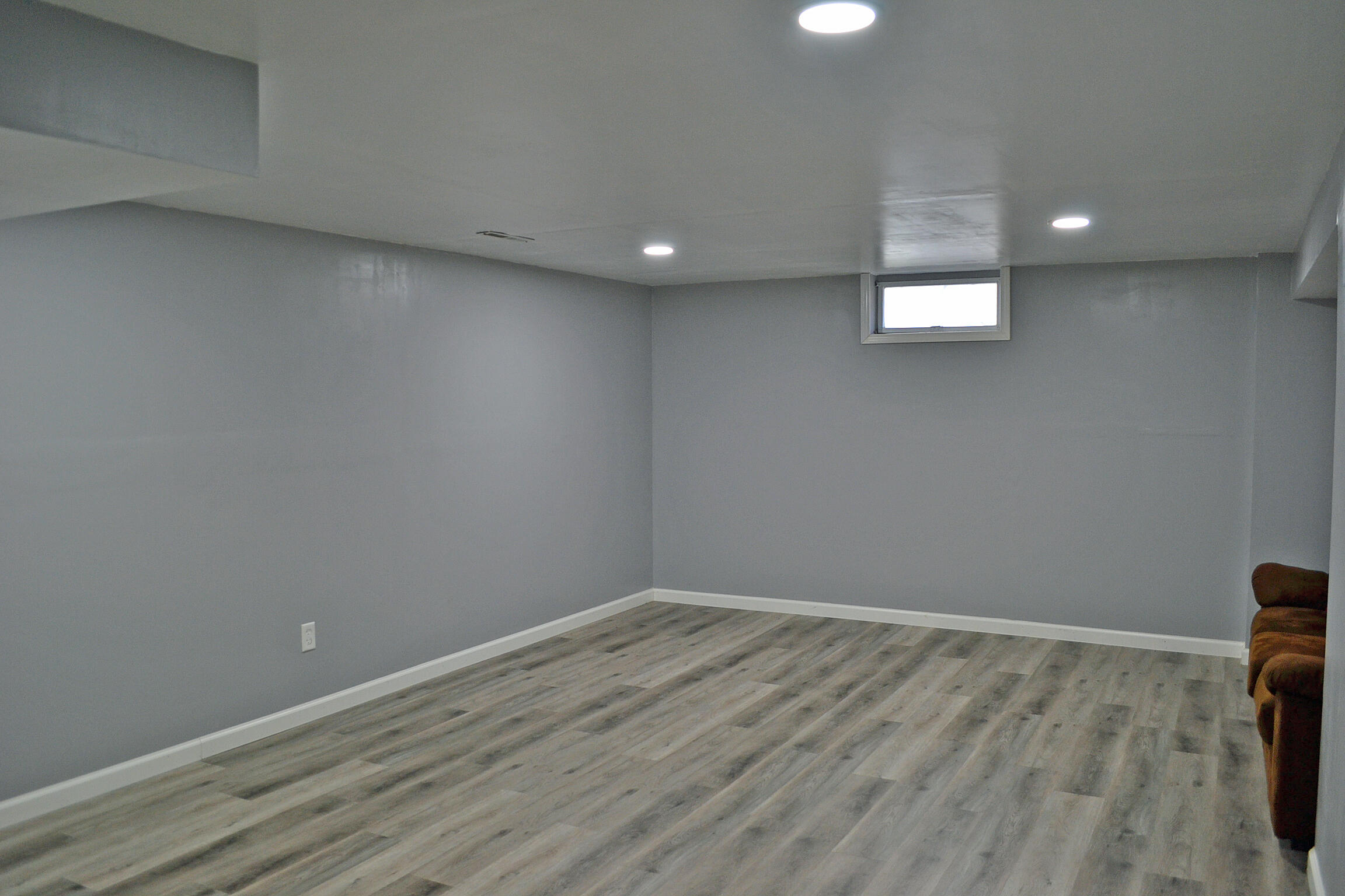 2046 Azalea Drive