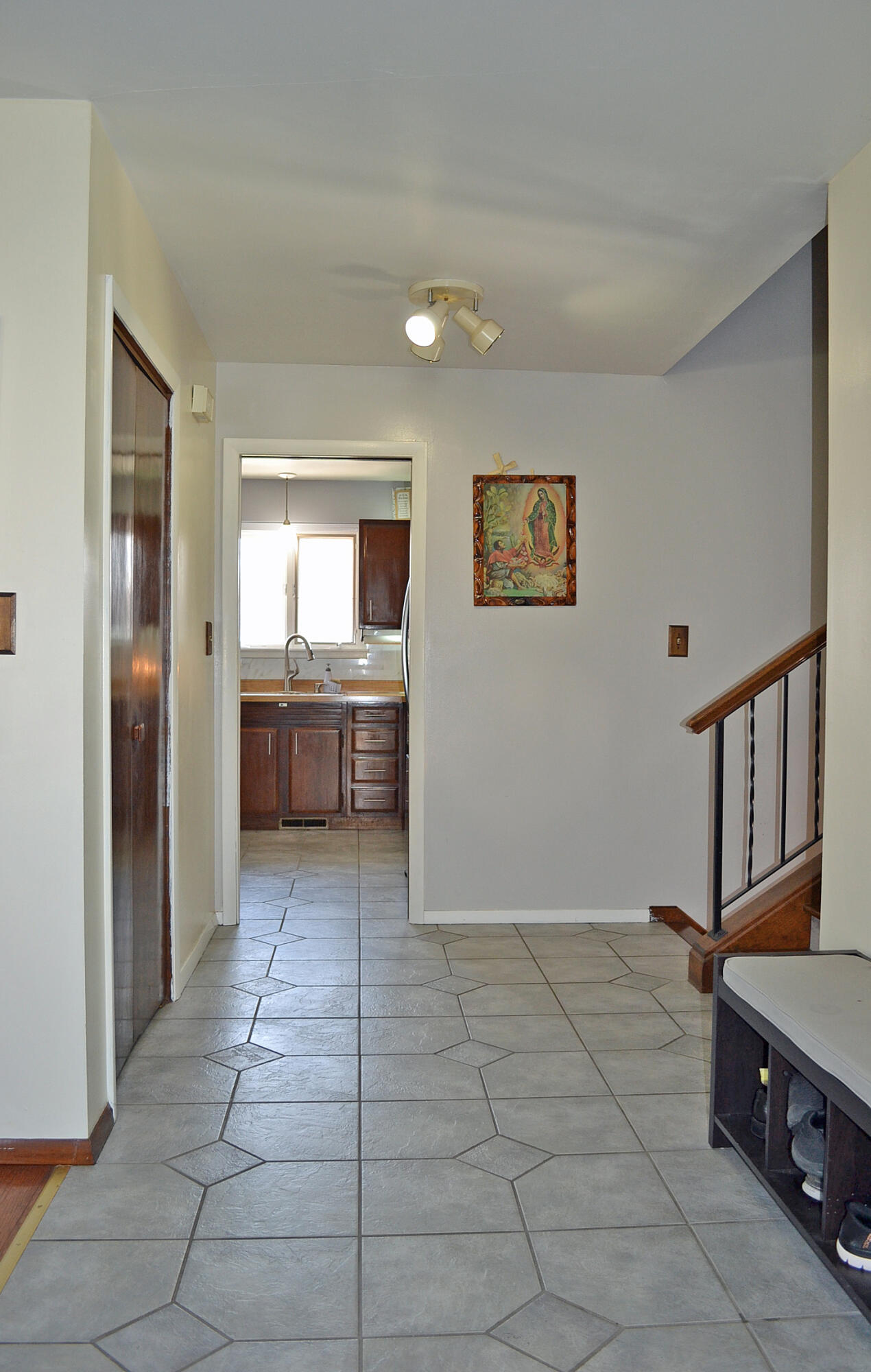 2046 Azalea Drive
