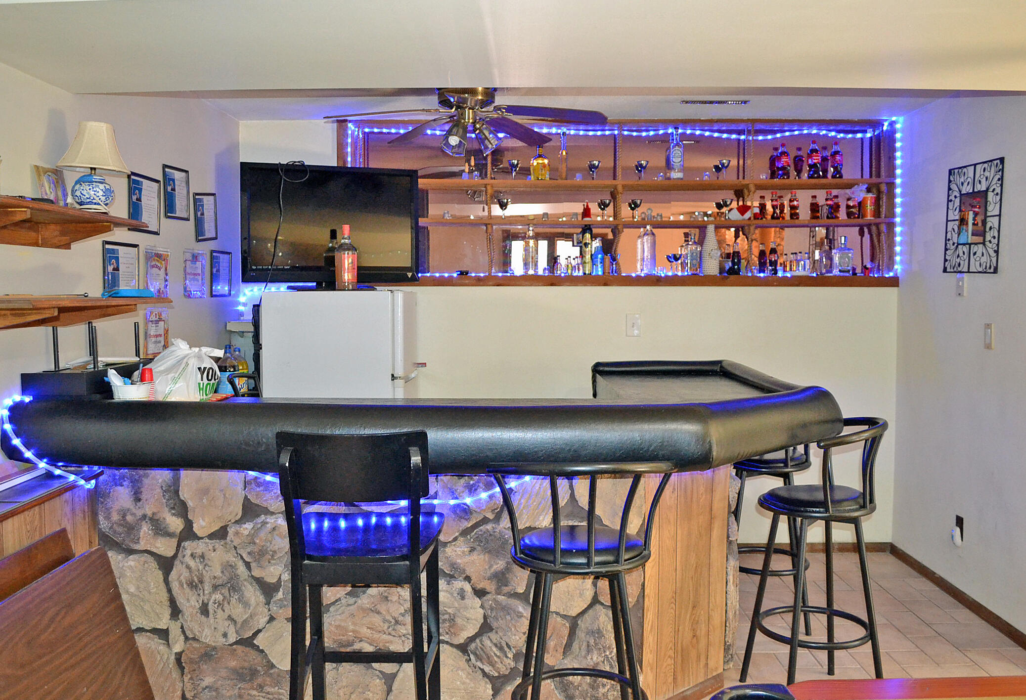 2046 Azalea Drive