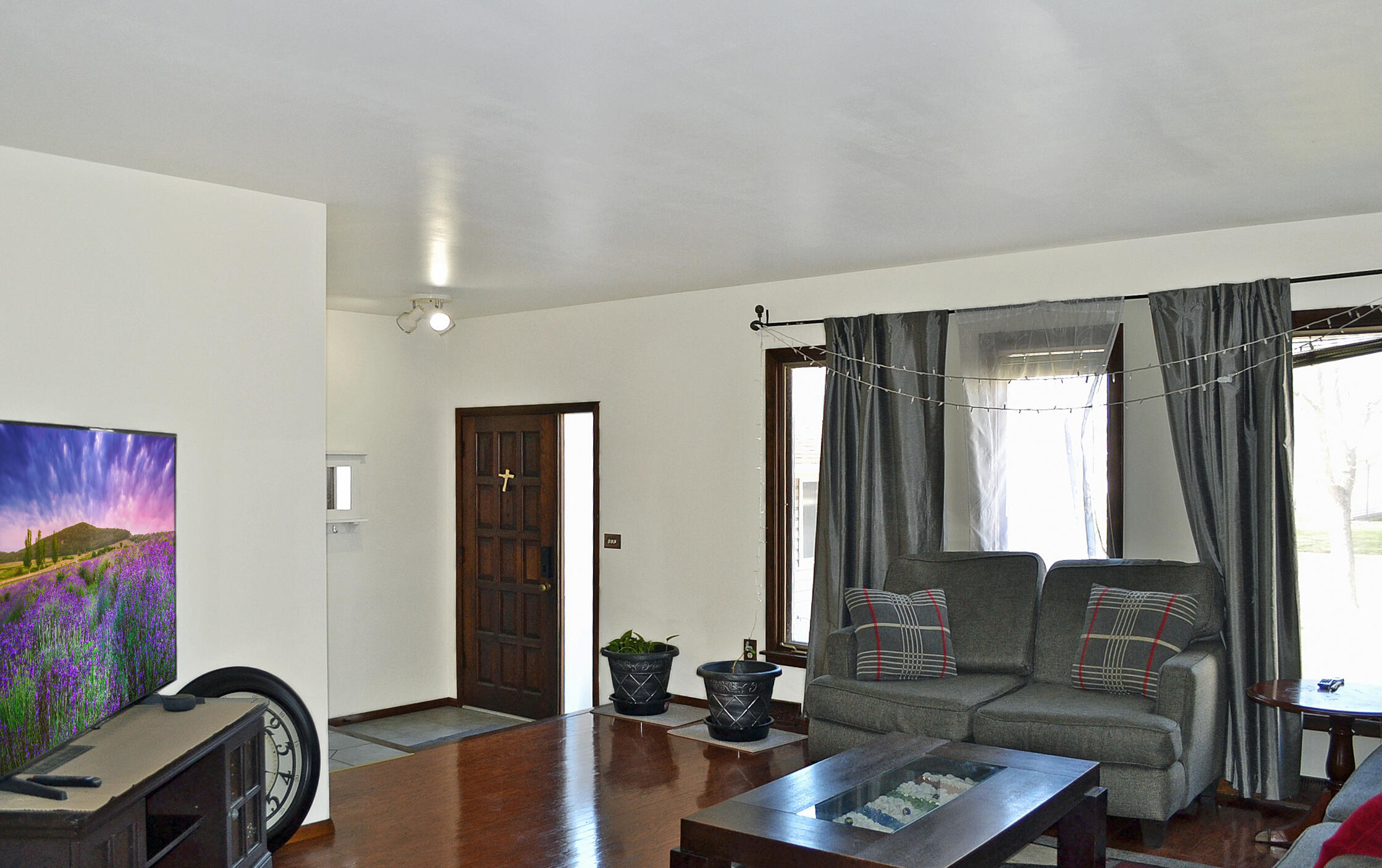 2046 Azalea Drive
