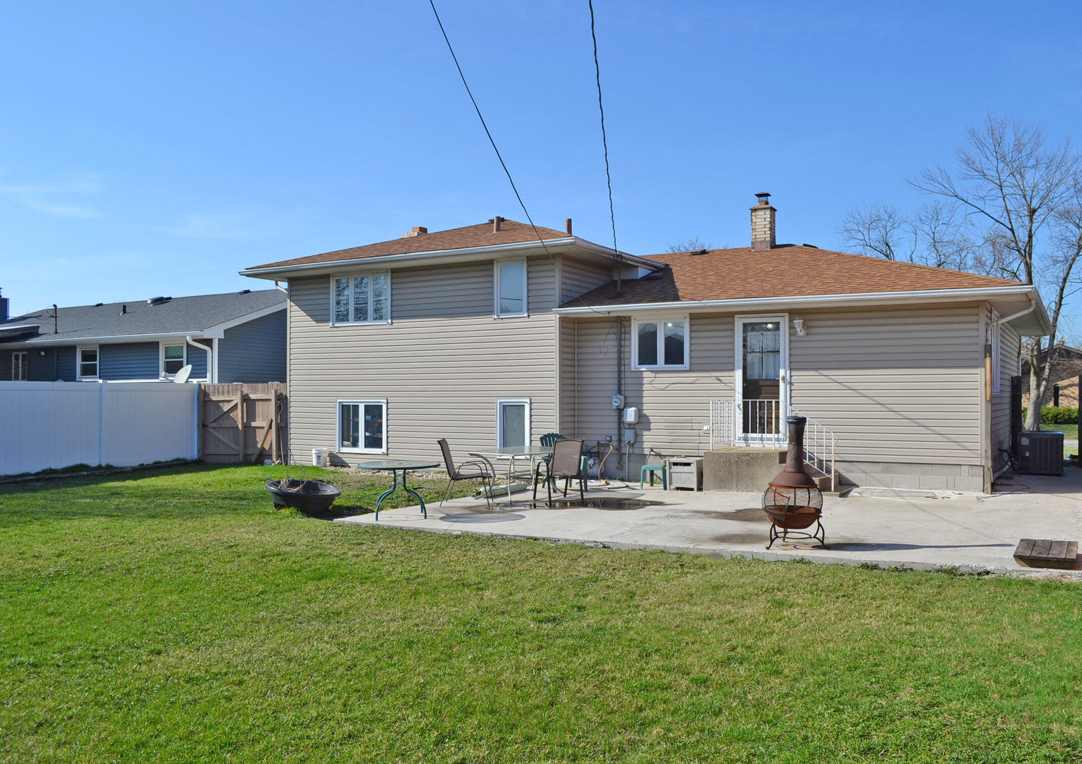 2046 Azalea Drive