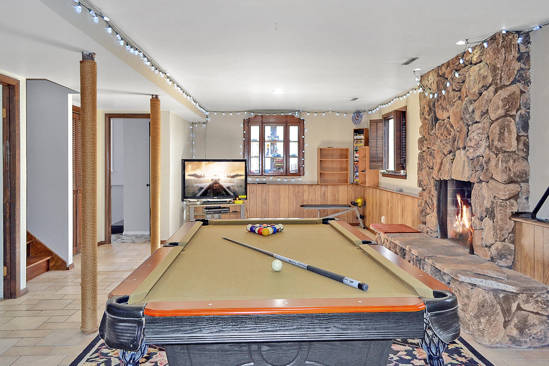 2046 Azalea Drive