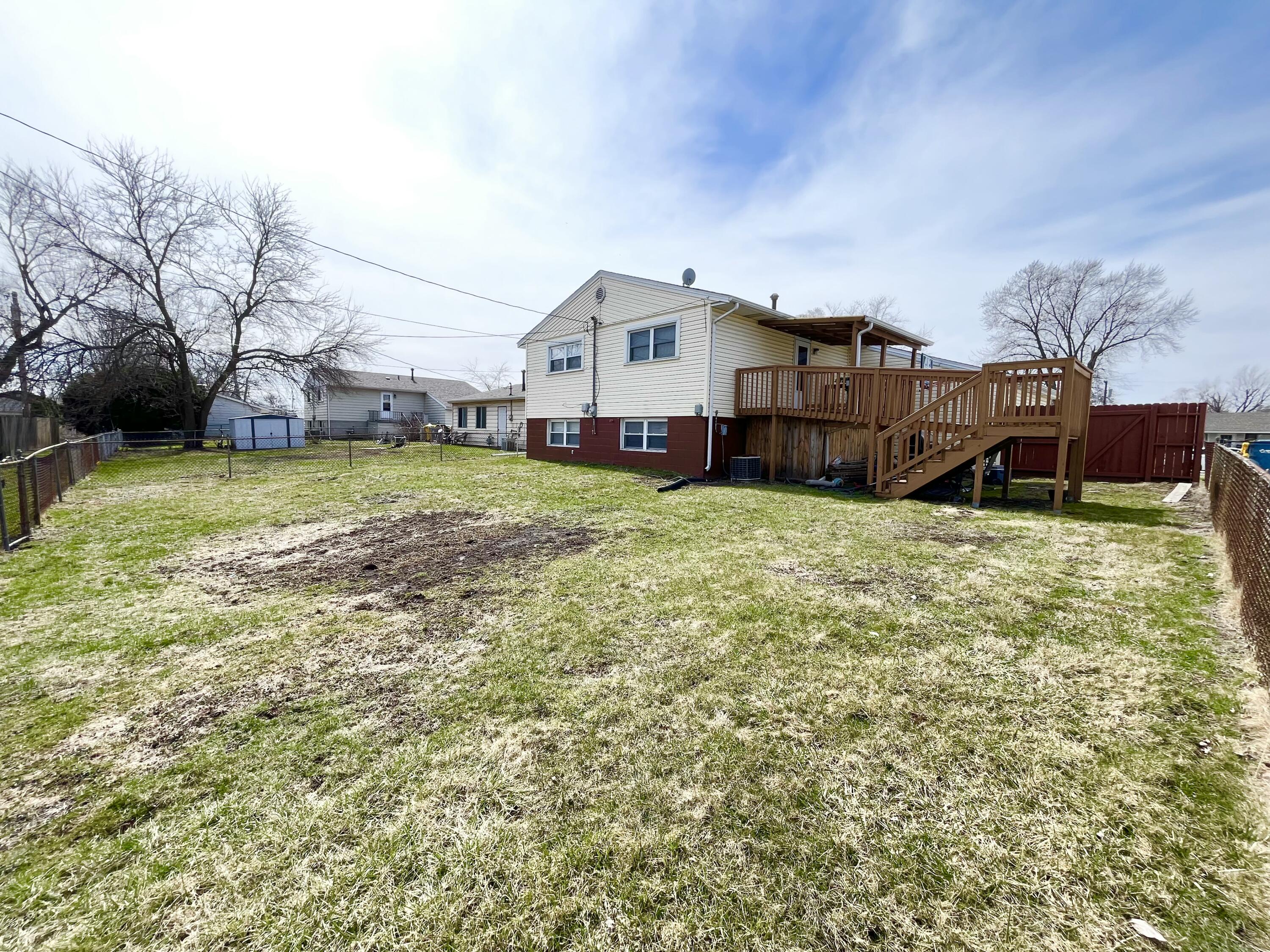 1217 N Arbogast Street