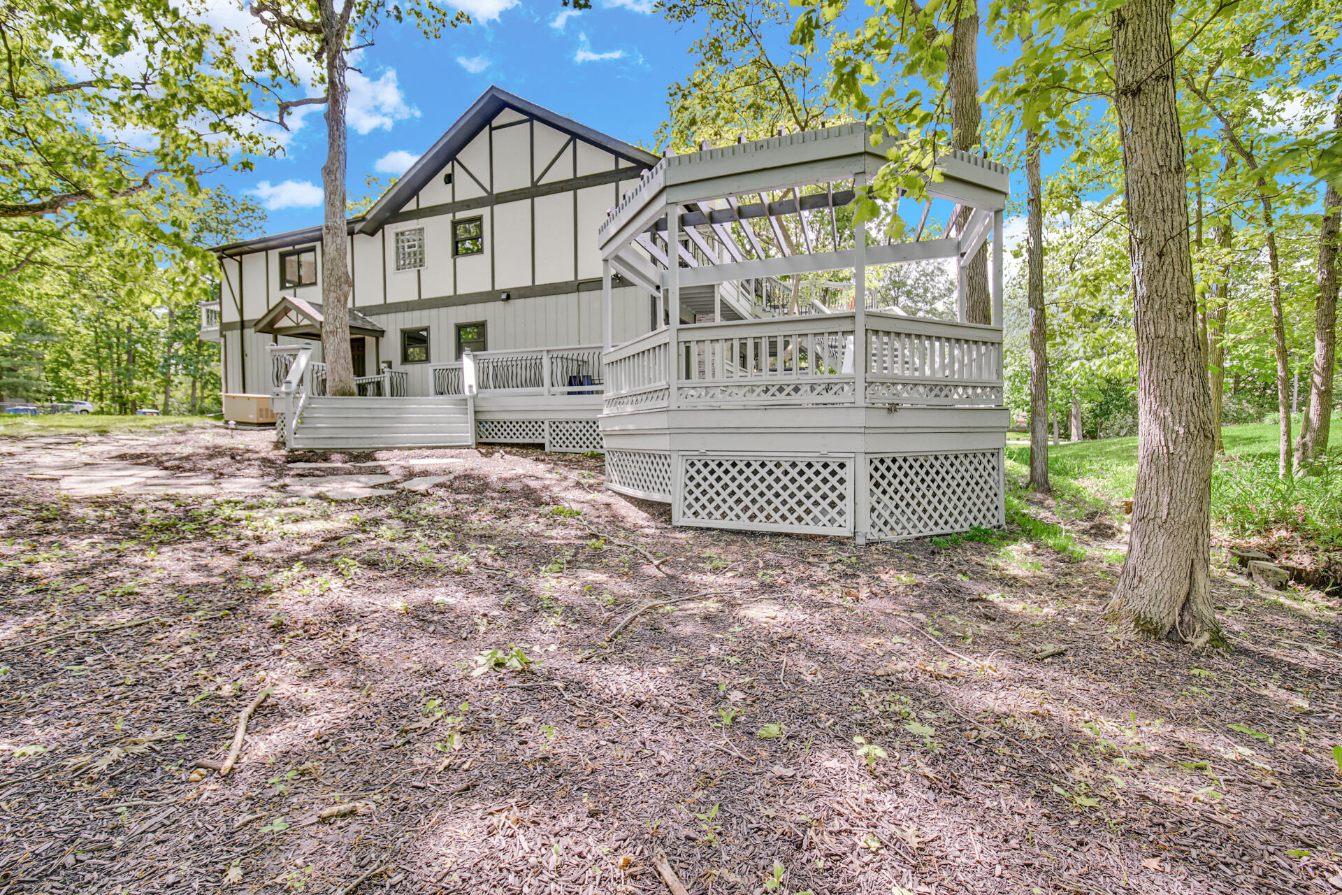 4930 W 84th Terrace