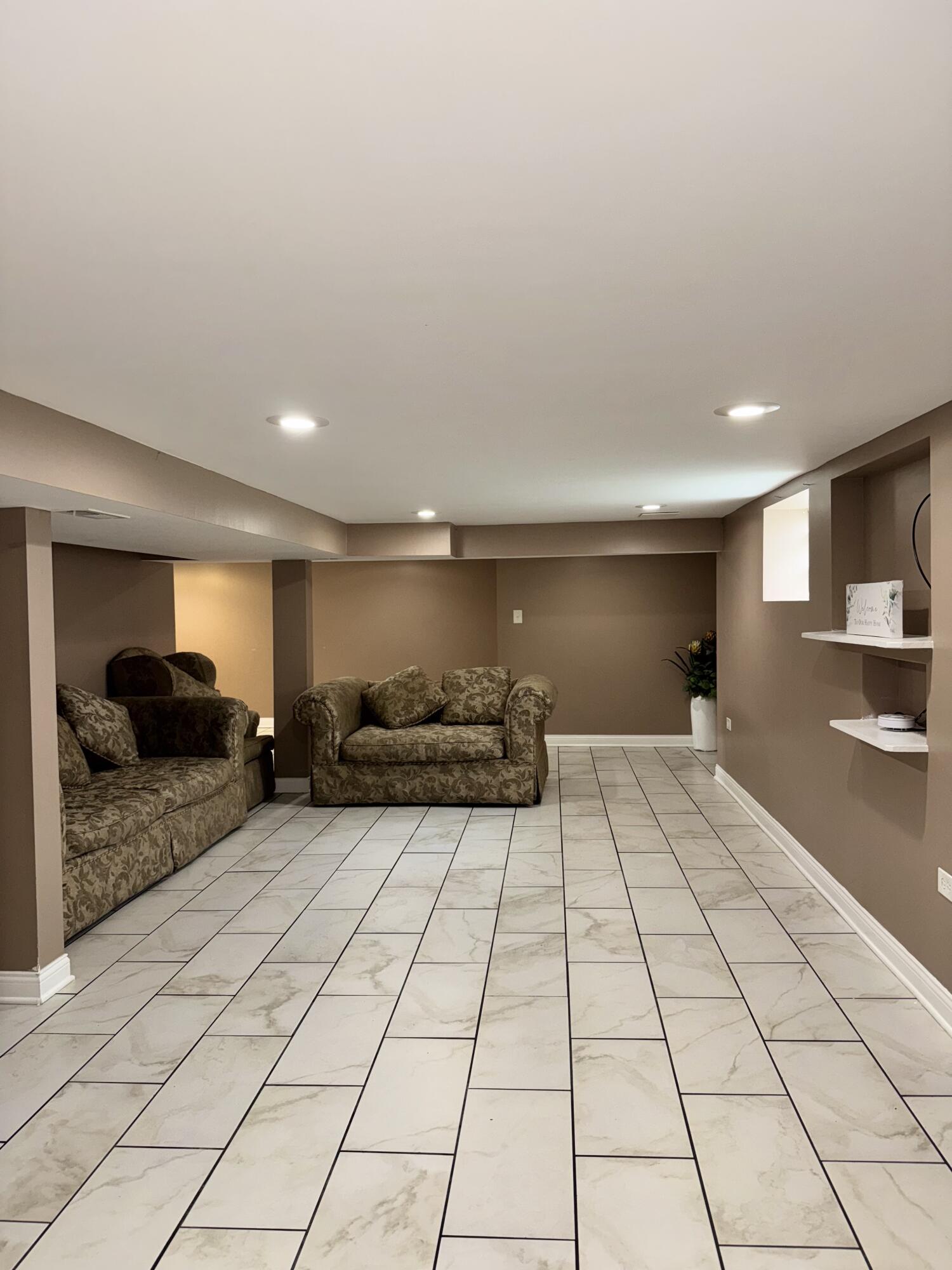 2903 Janet Place