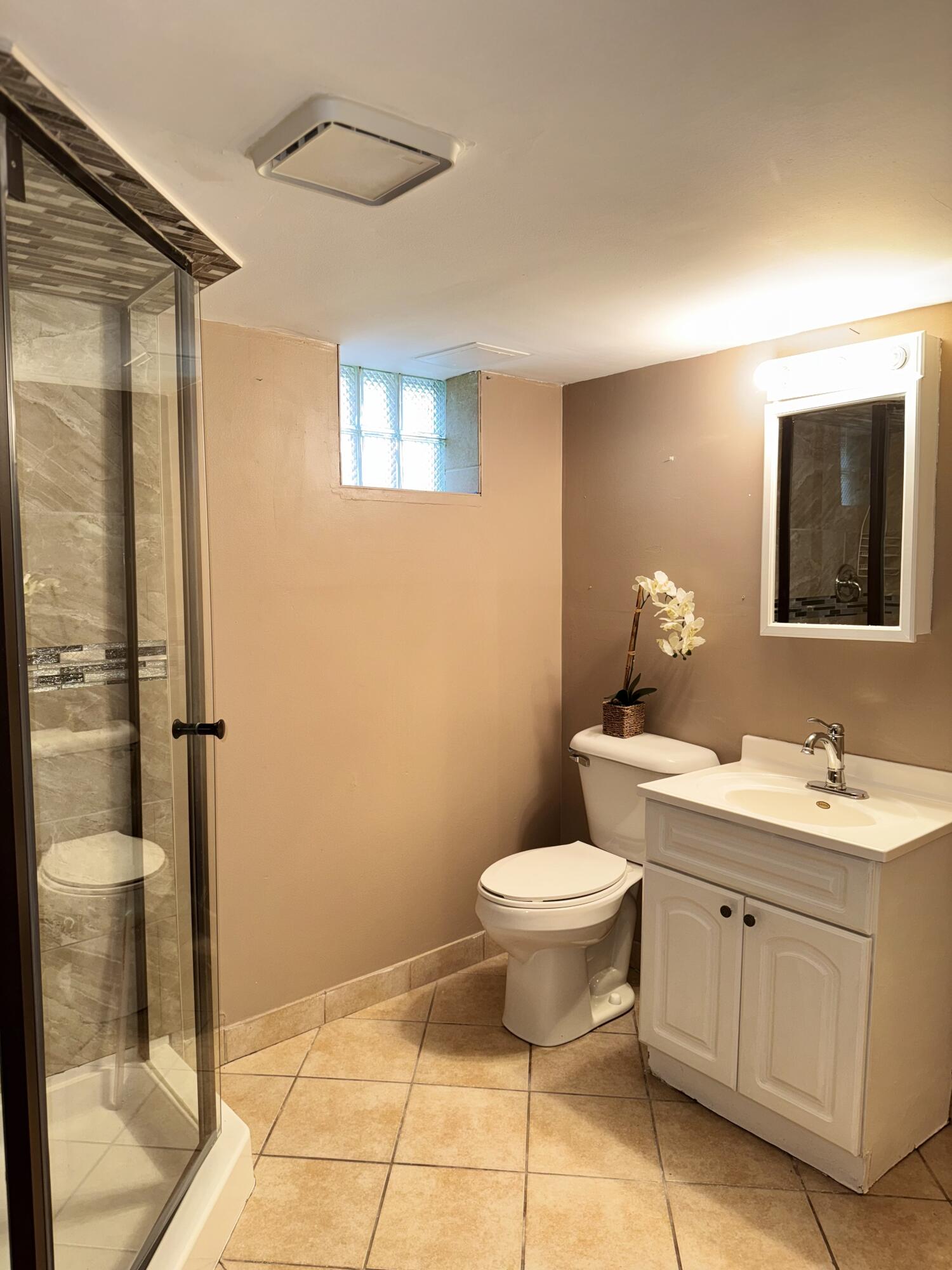 2903 Janet Place