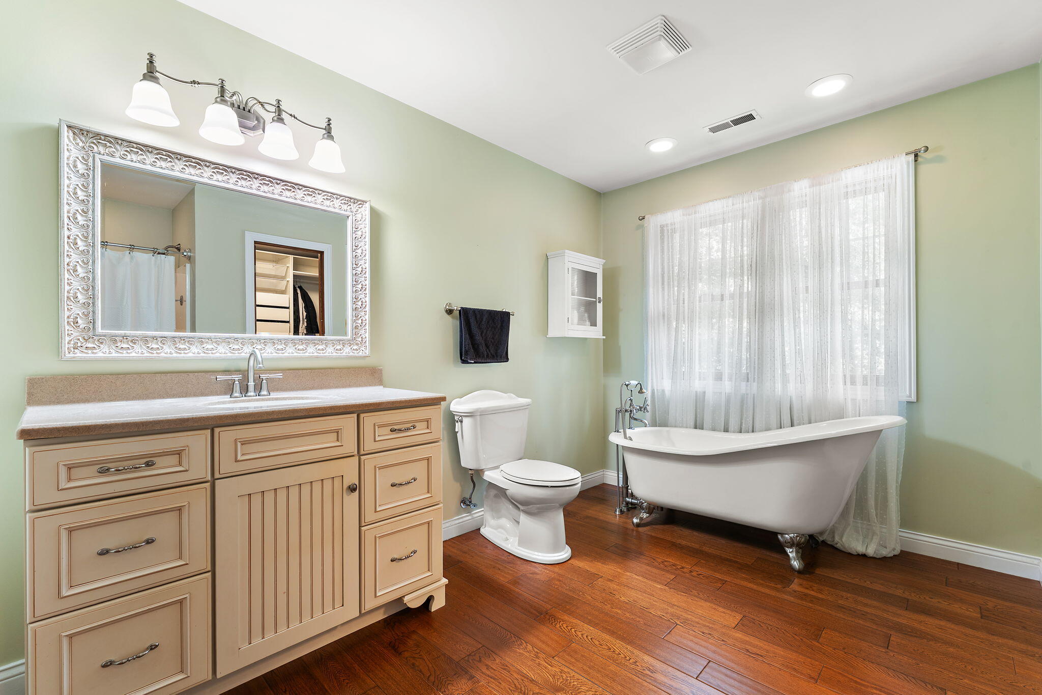 5338 E Lawler Court Unit: 67