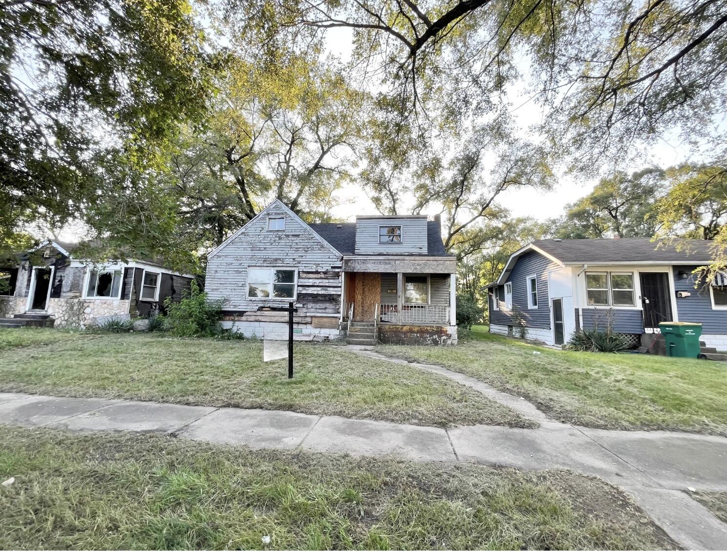 856 Kentucky Street
