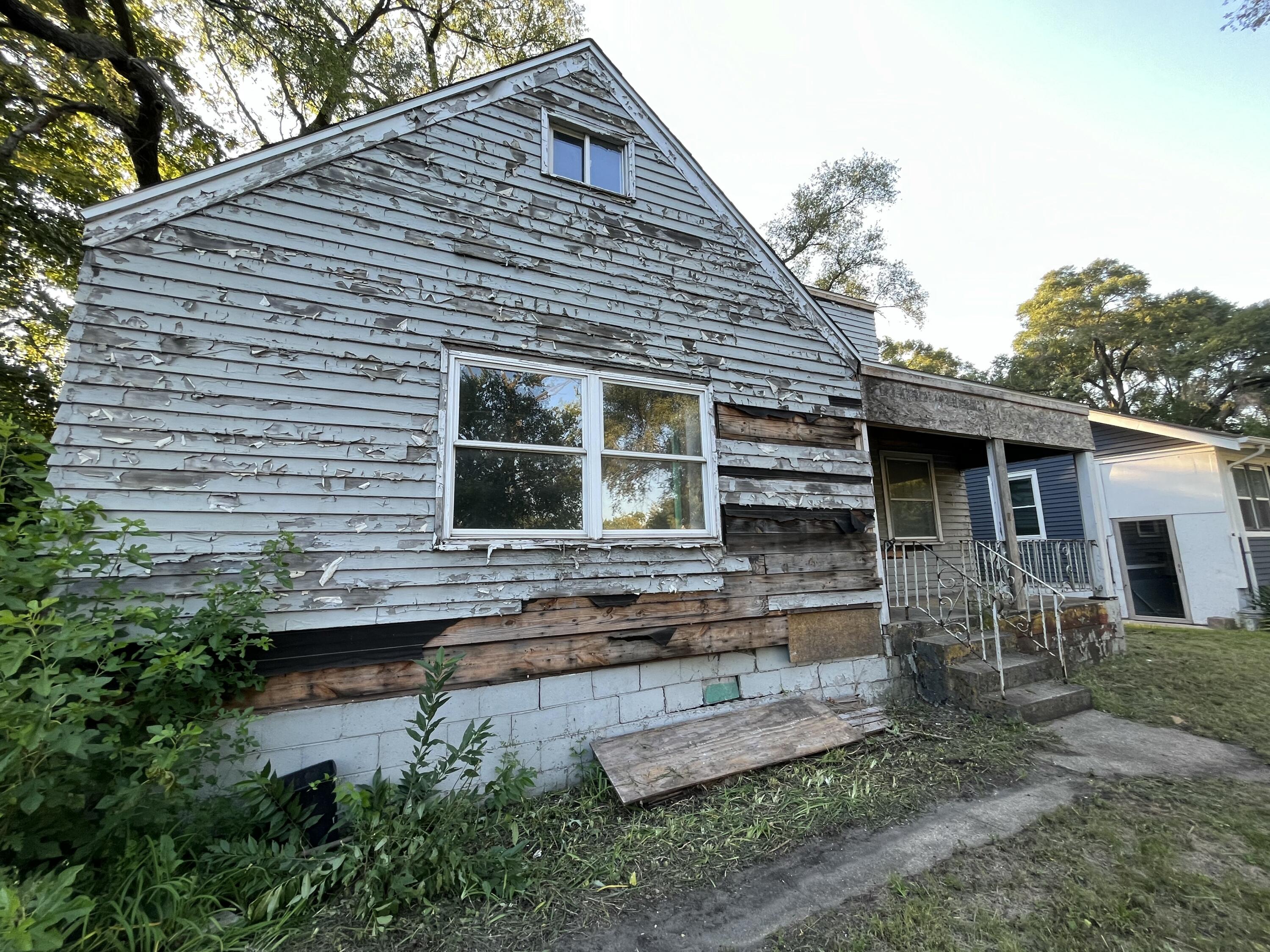 856 Kentucky Street