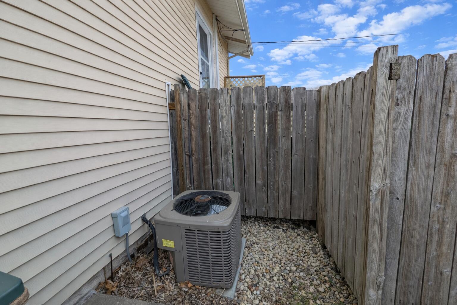 4125 Northcote Avenue