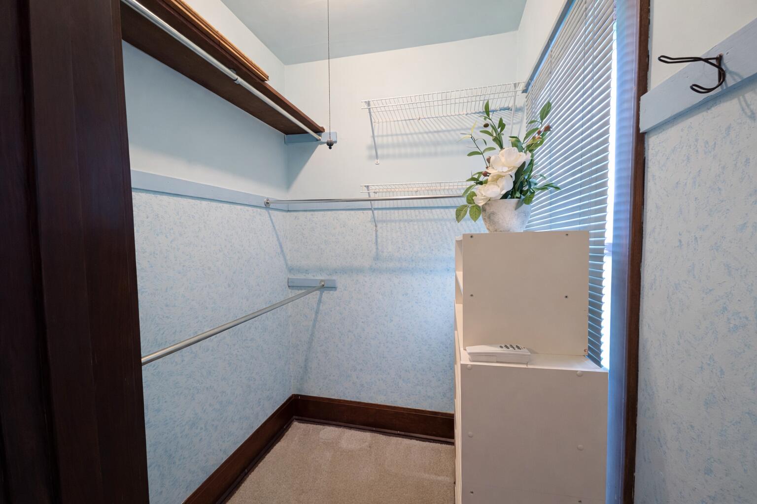 4125 Northcote Avenue