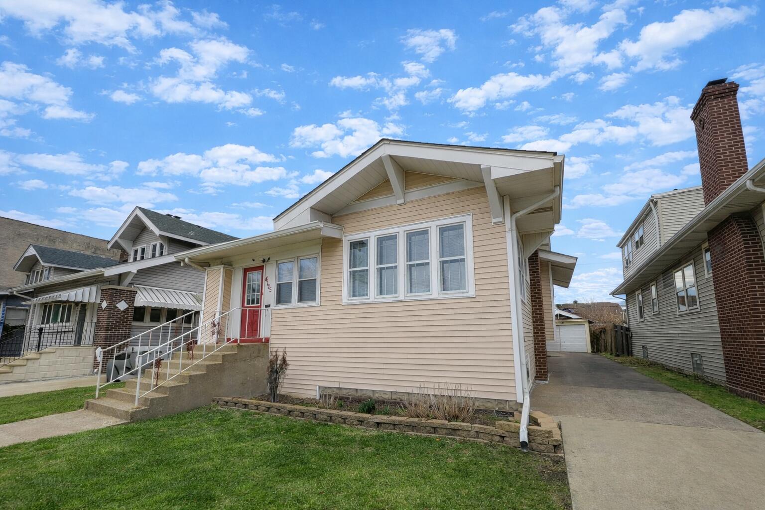 4125 Northcote Avenue