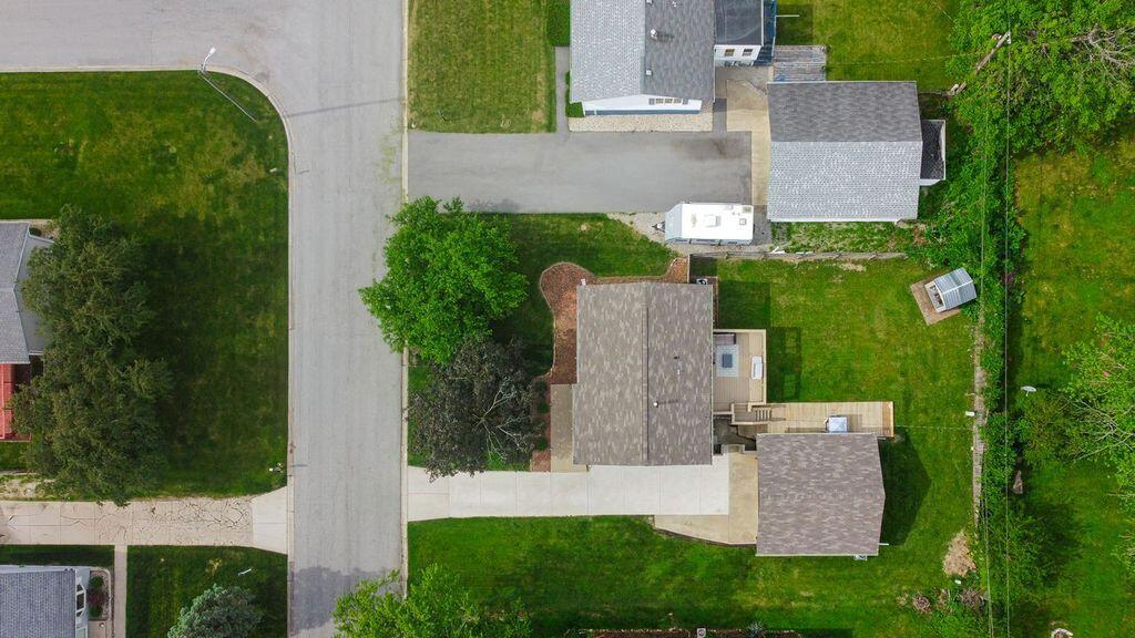 7409 Marshall Place