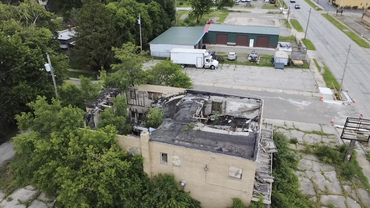 1400 W Ridge Road