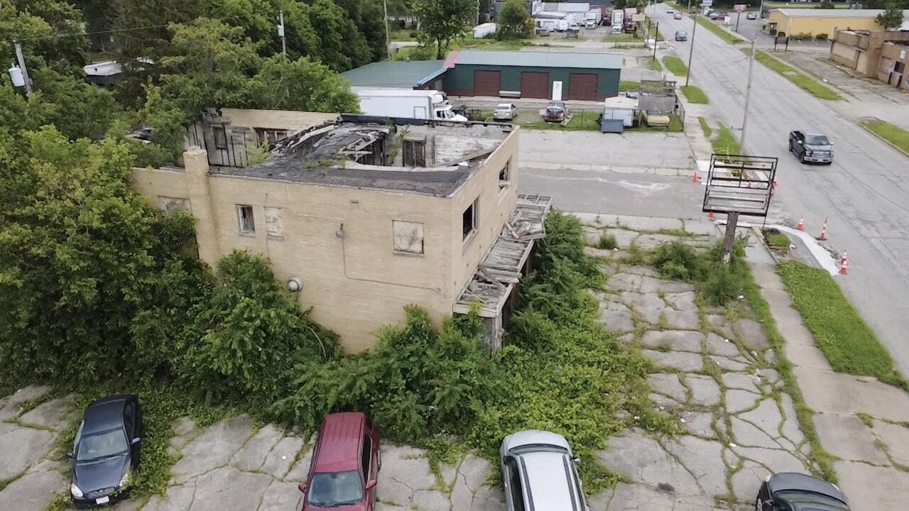 1400 W Ridge Road