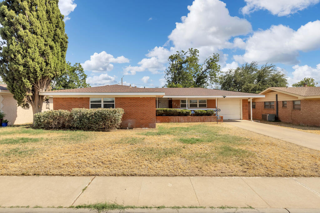 1210 E 43rd St
