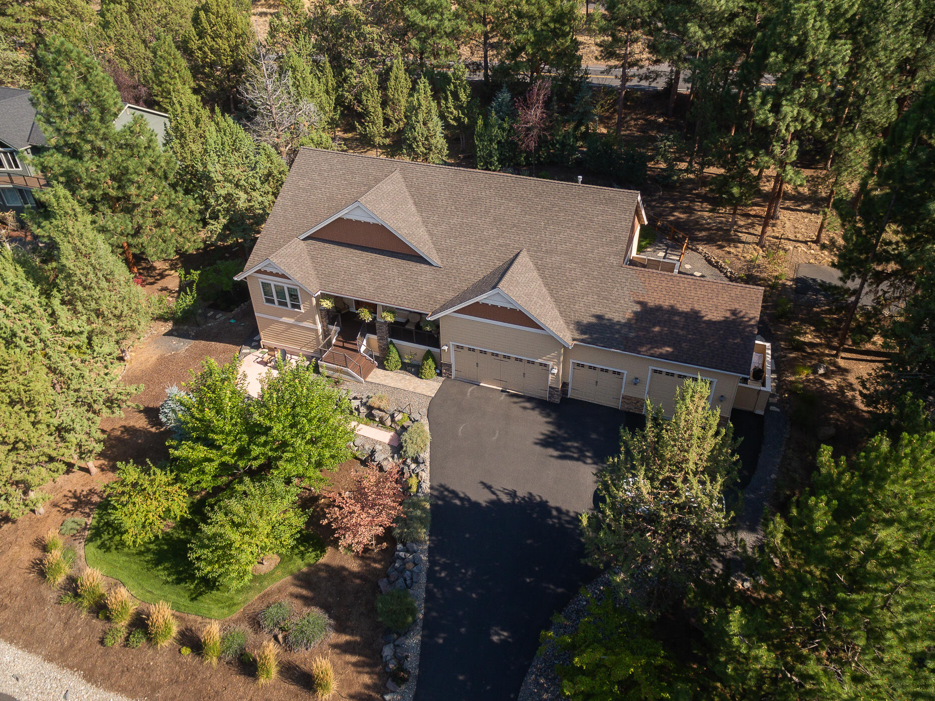1121 NW Foxwood