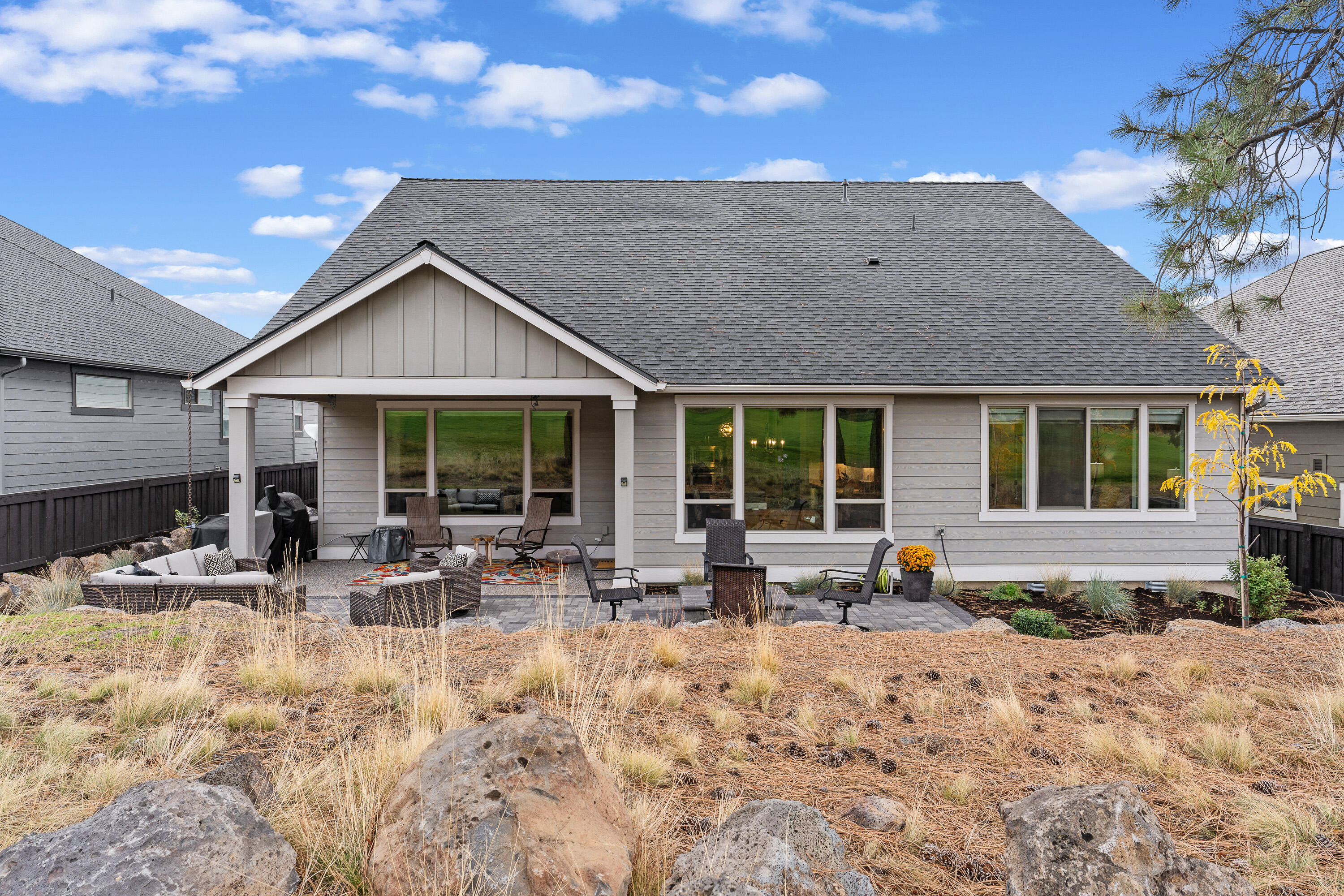 3043 NW Hidden Ridge Drive