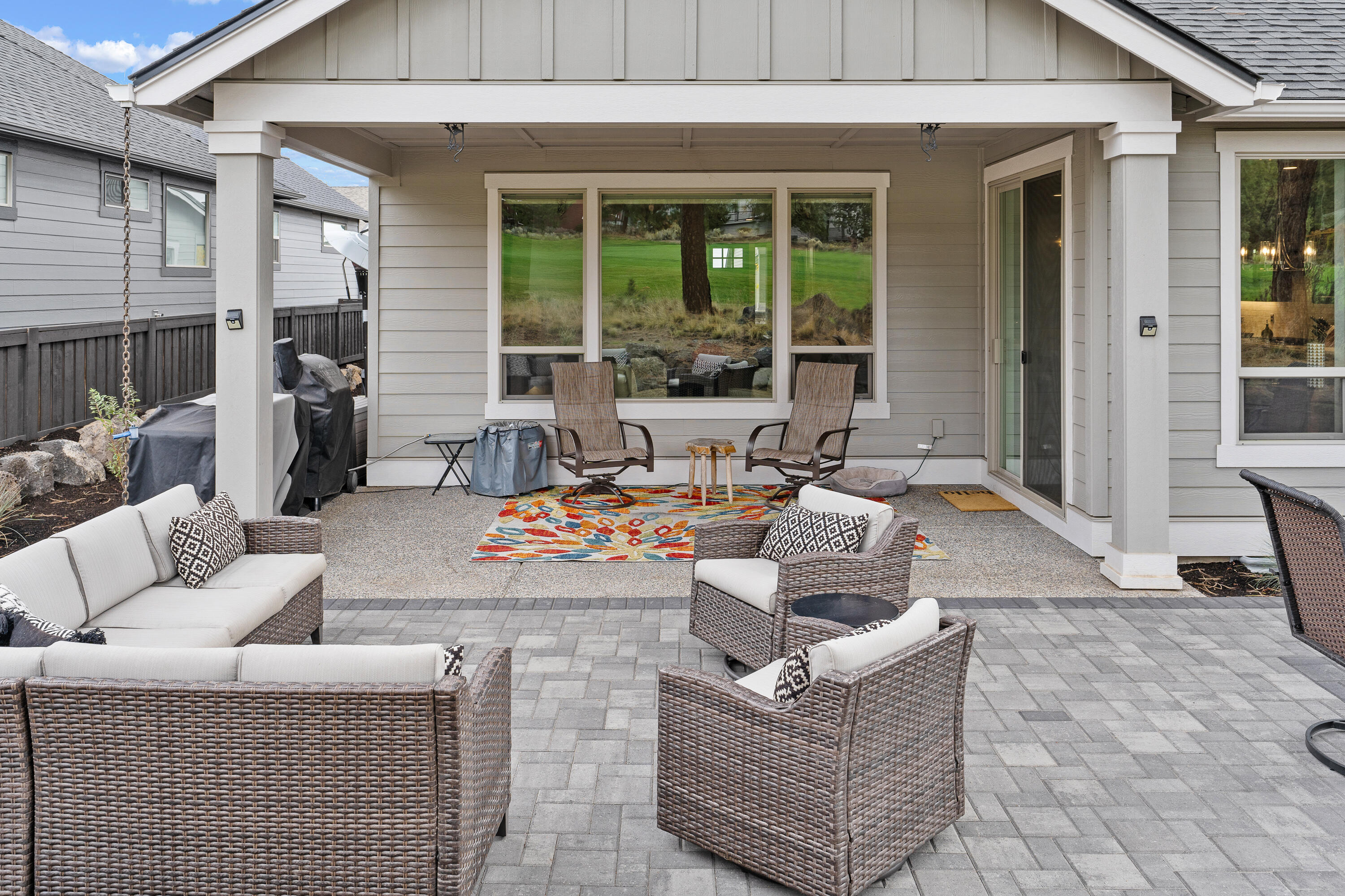 3043 NW Hidden Ridge Drive
