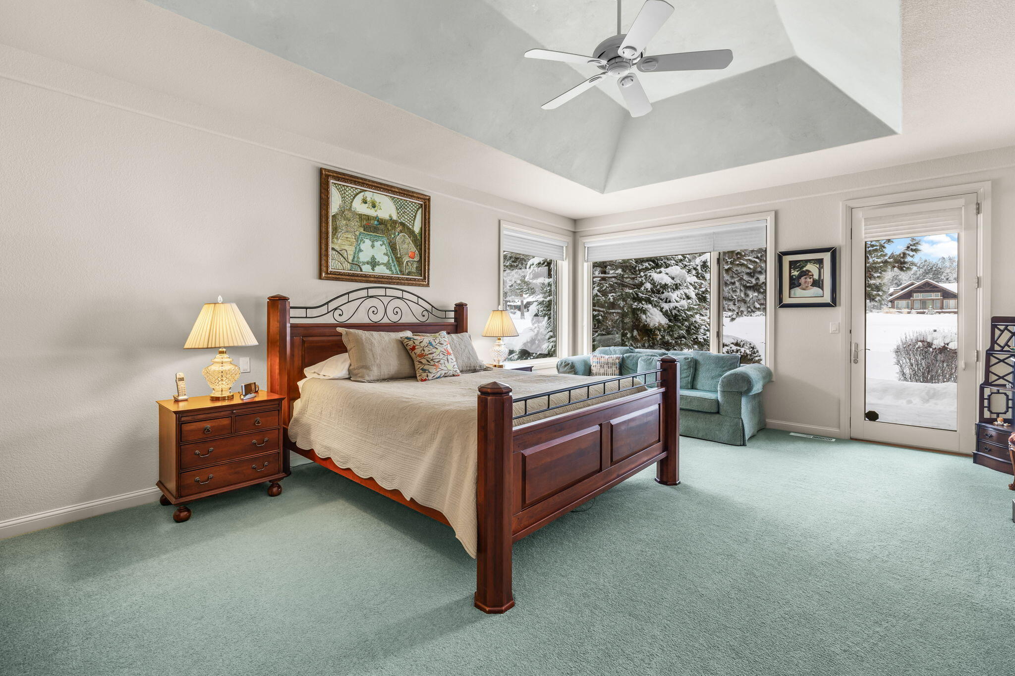 19546 Green Lakes Loop