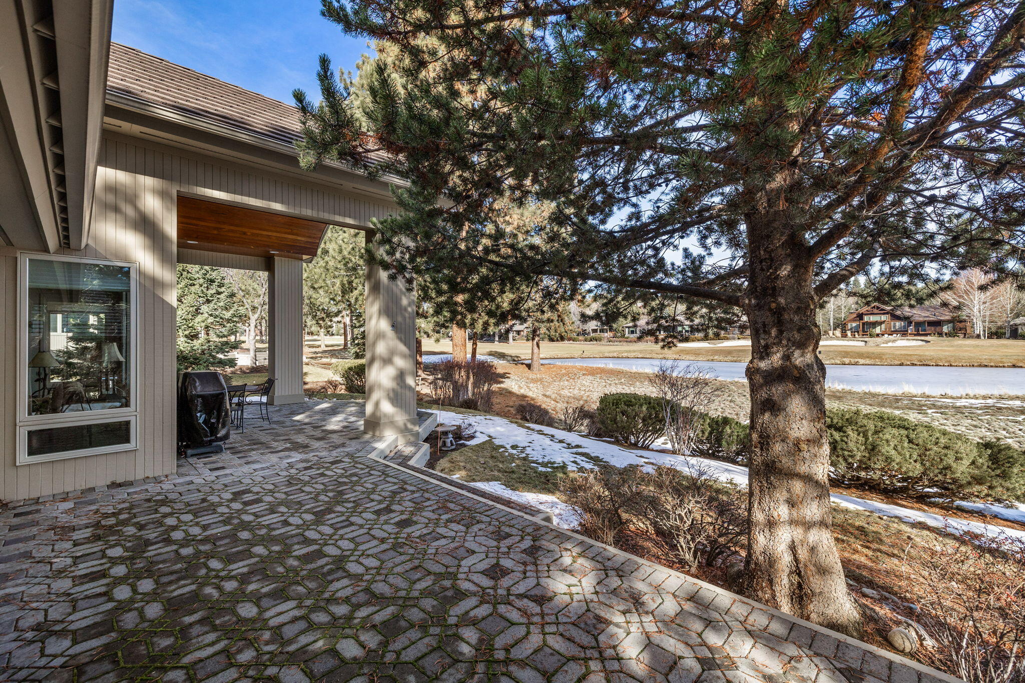 19546 Green Lakes Loop