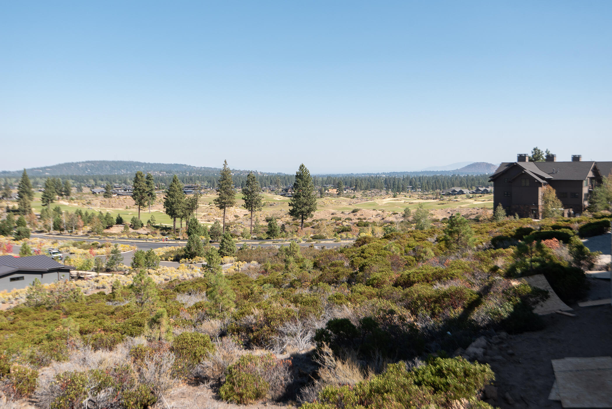 19187 Gateway Loop