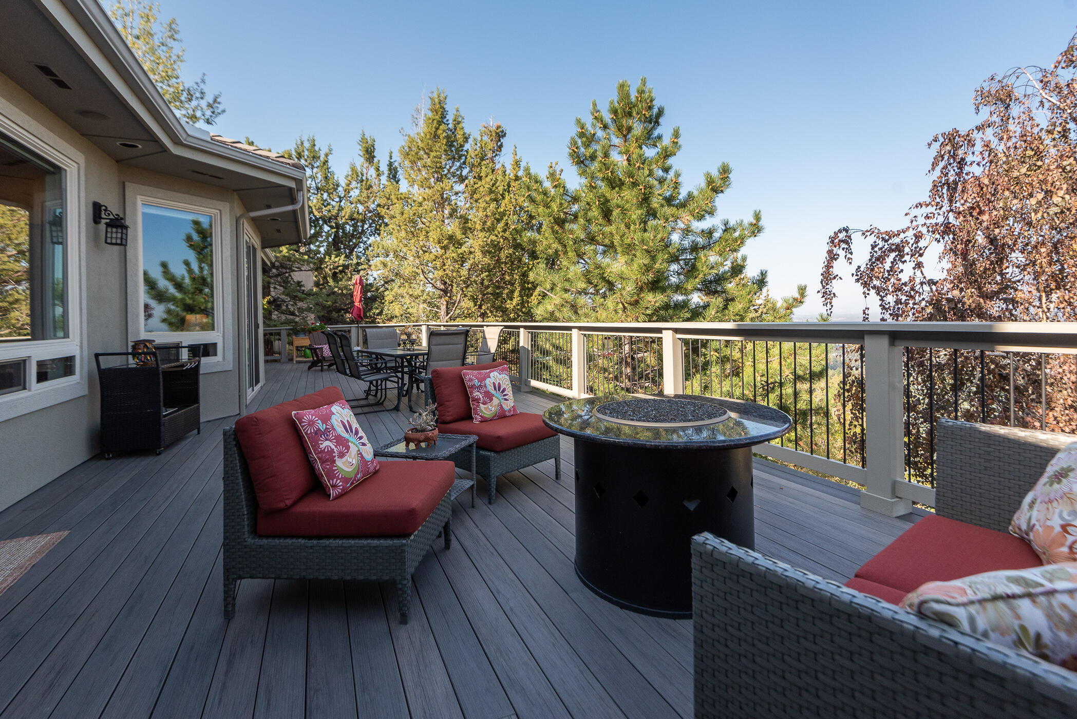 1166 NW Redfield Circle