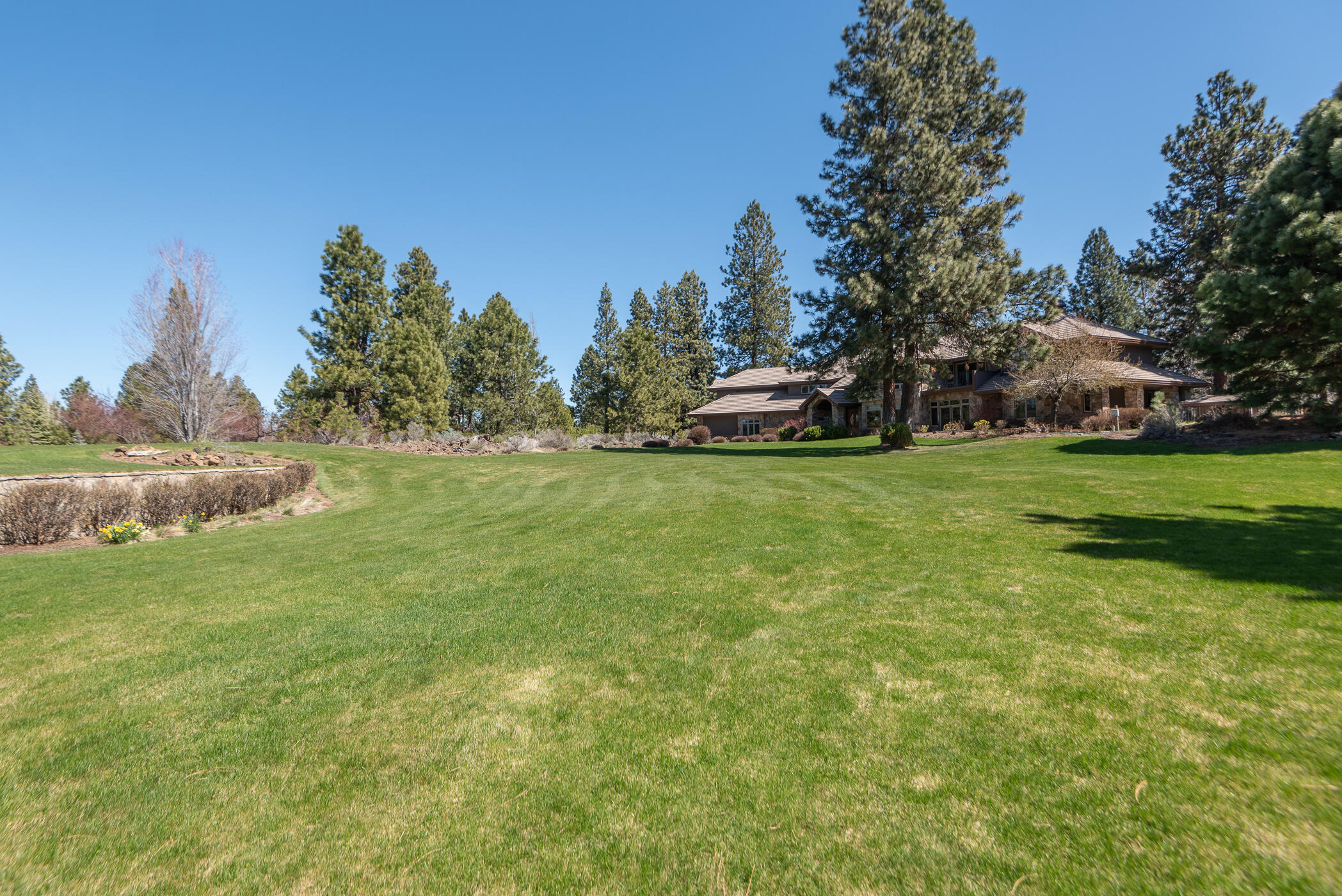 60340 Sunset View Drive