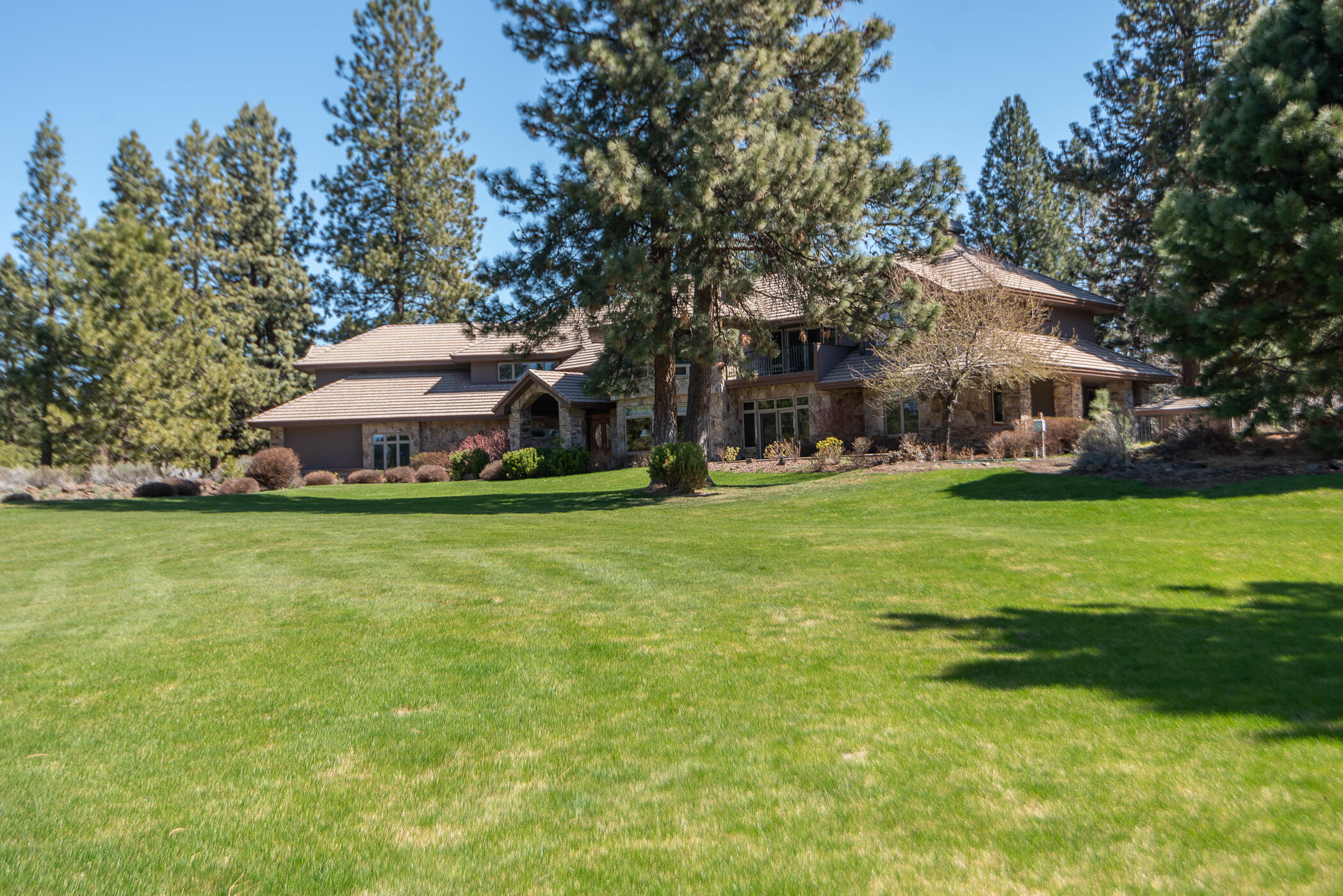 60340 Sunset View Drive