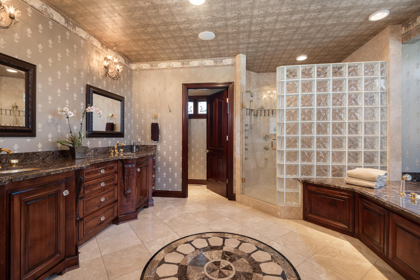 60340 Sunset View Drive