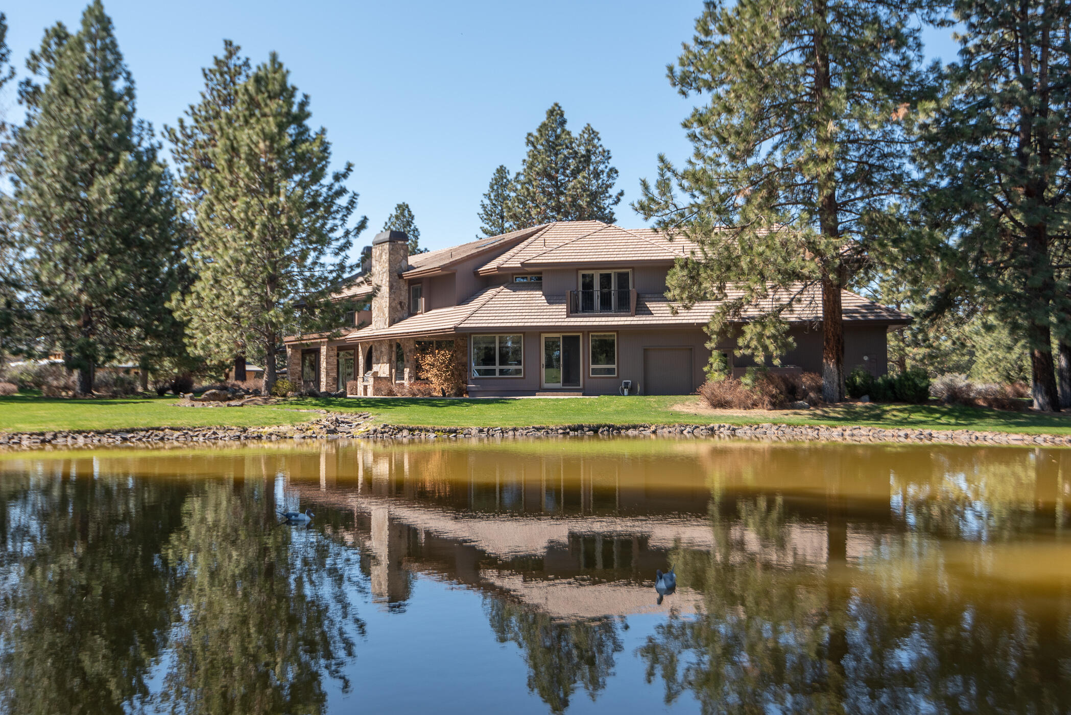 60340 Sunset View Drive