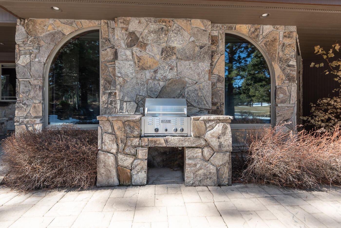60340 Sunset View Drive